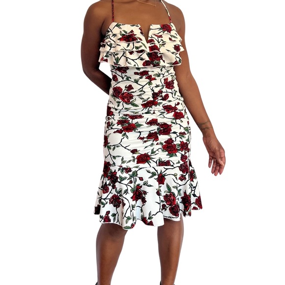 Gorgeous Floral Dress - Picture 3 of 6